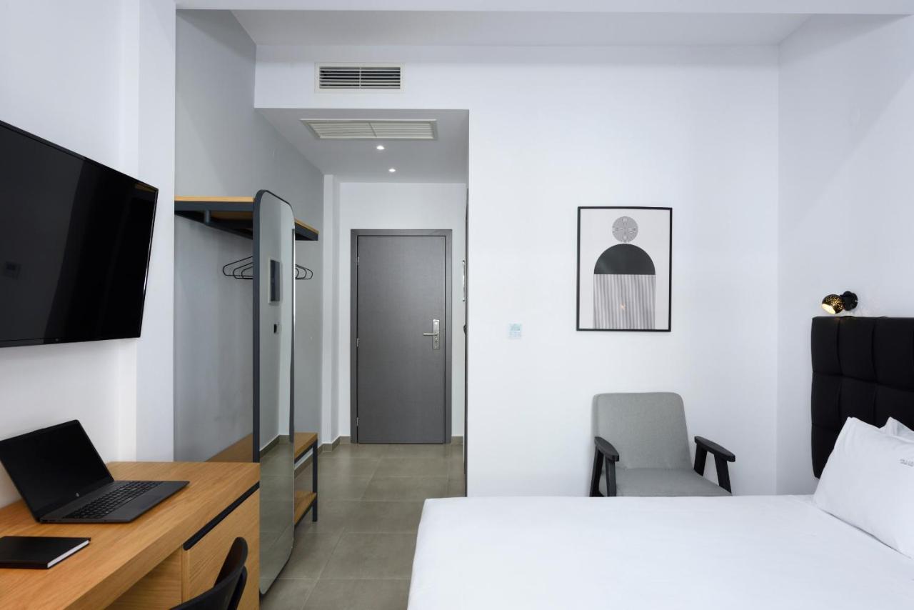 Pillow Urban Stay Thessaloniki Exterior photo