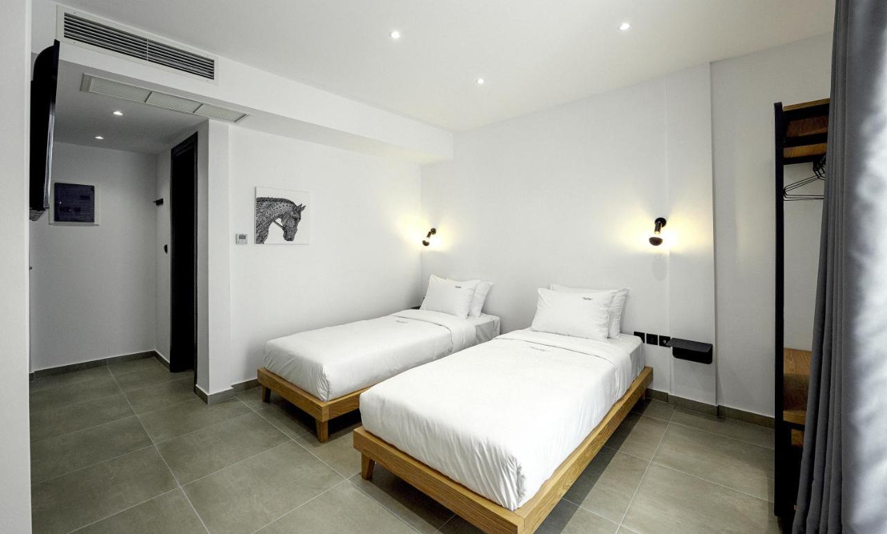 Pillow Urban Stay Thessaloniki Exterior photo