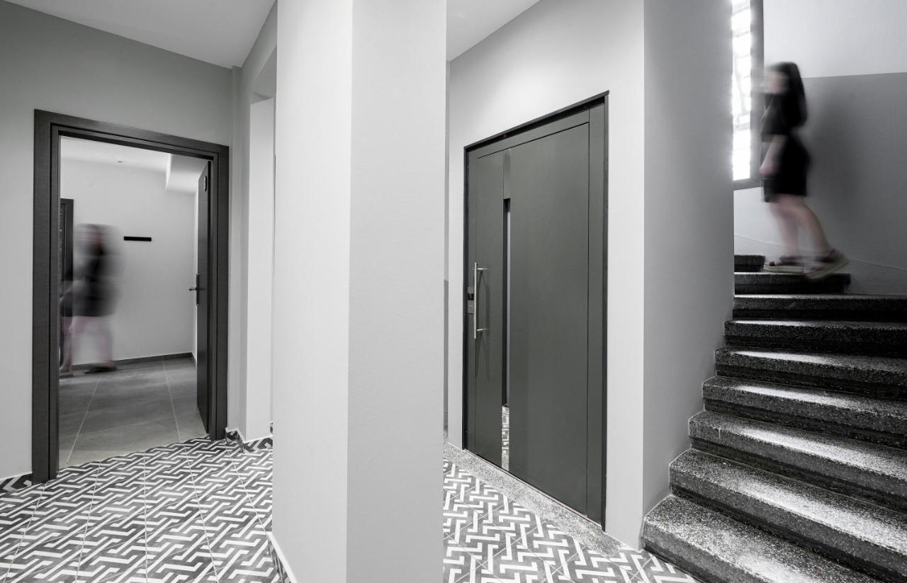 Pillow Urban Stay Thessaloniki Exterior photo