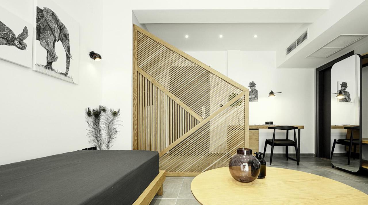 Pillow Urban Stay Thessaloniki Exterior photo